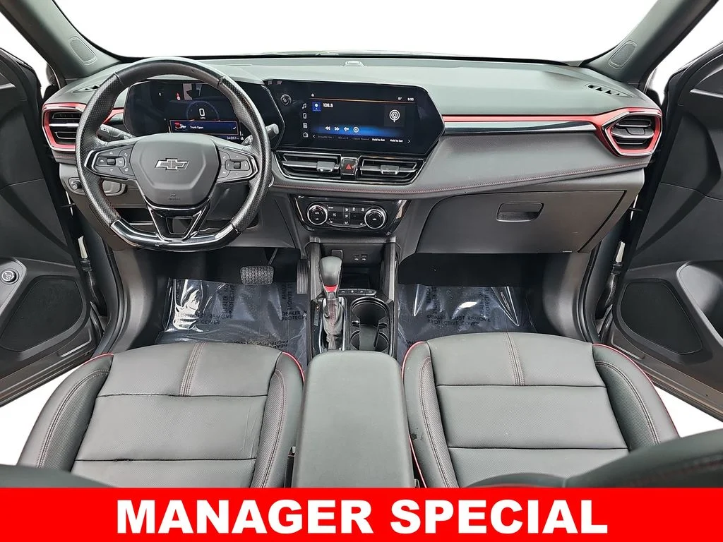 Used 2024 Gray Chevrolet RS image 9