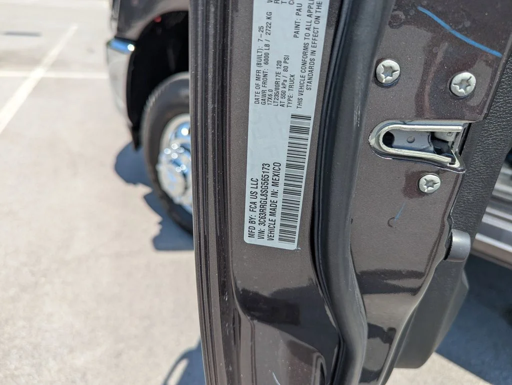 2025 RAM 3500 Tradesman - Photo 39