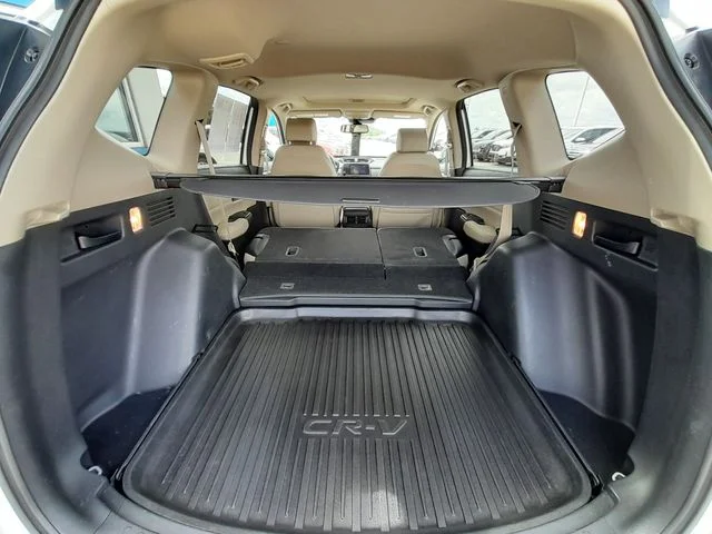 Used 2022 White Honda EX-L image 50