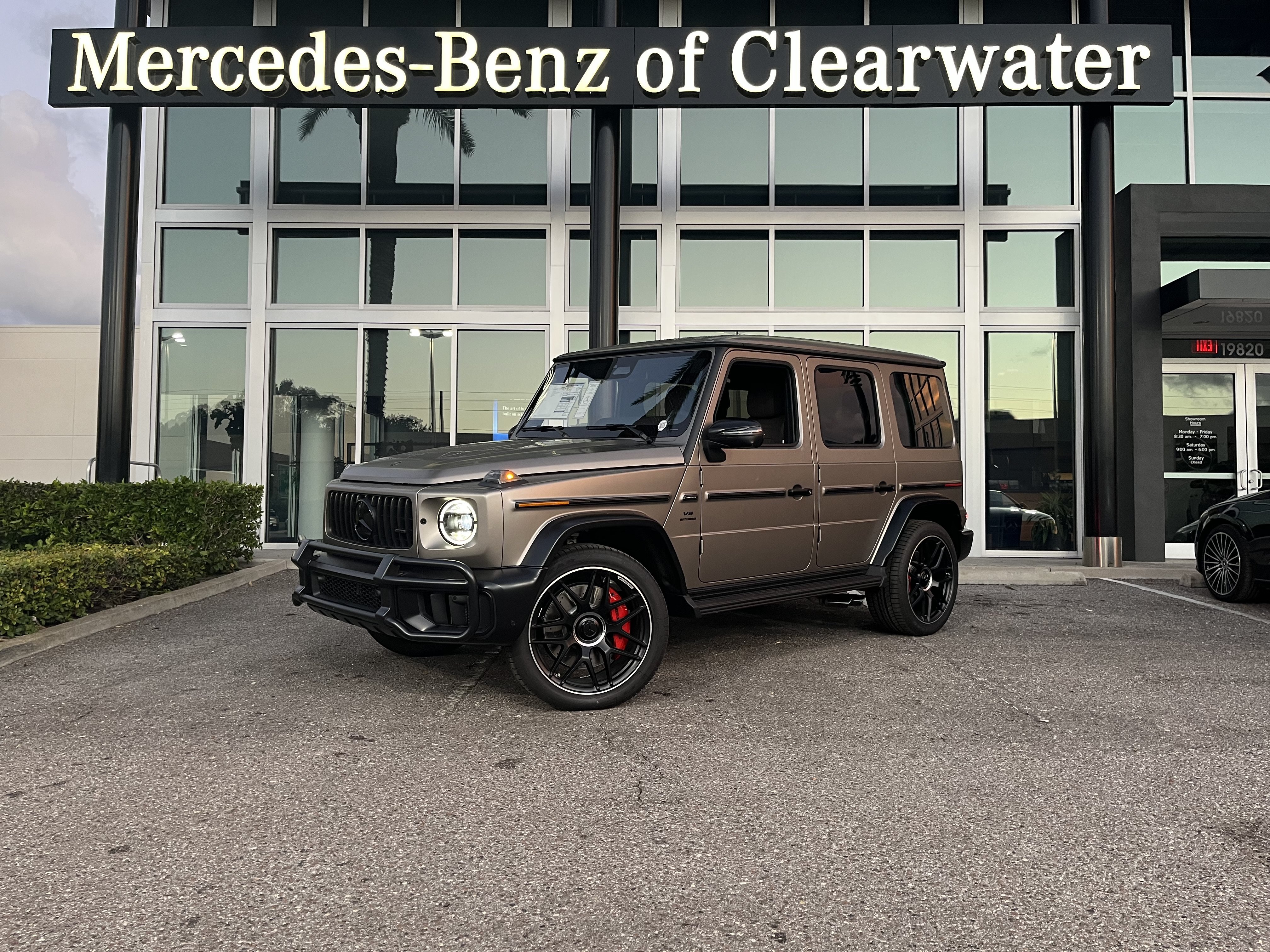 New 2027 MANUFAKTUR Sintered Bronze Magno Mercedes-Benz AMG® G 63 image 1