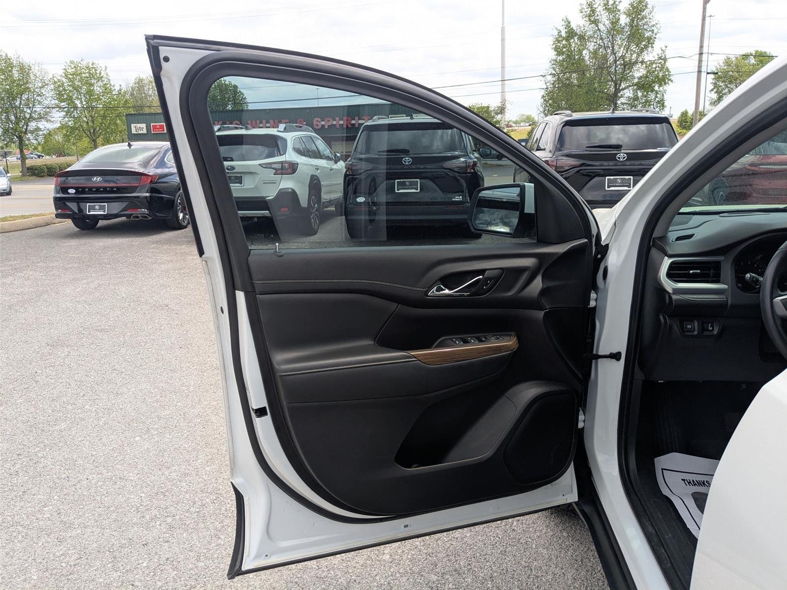 Used 2023 Summit White GMC SLE image 10