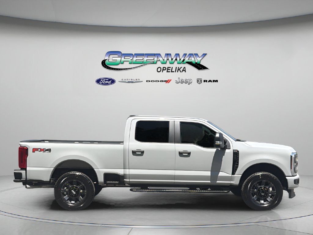 New 2026 Gray Ford XL image 2
