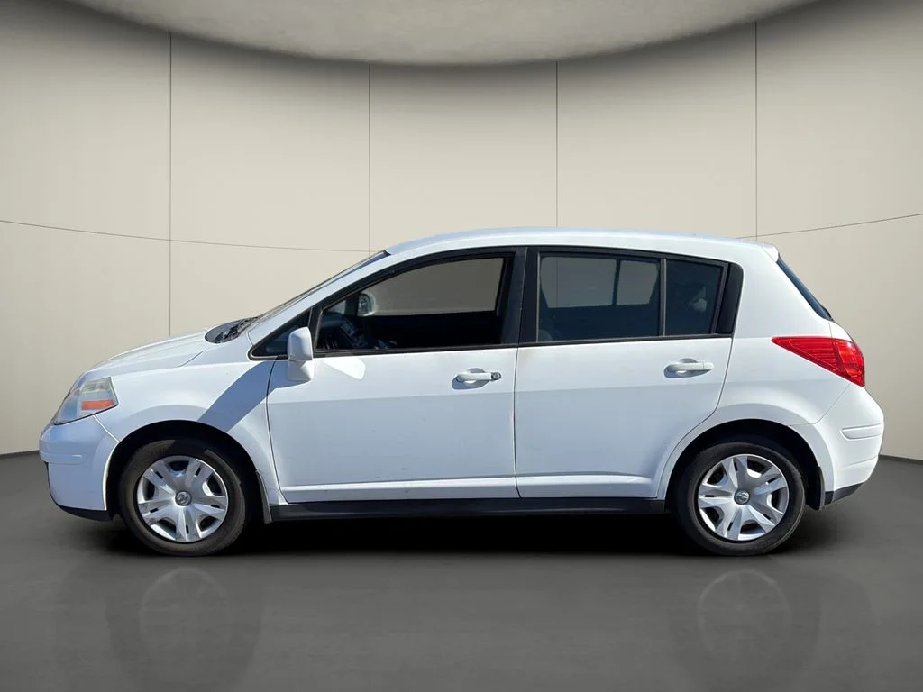 Certified Used 2010 White Nissan 1.8 S image 4
