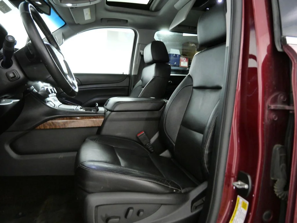 Used 2016 Red Chevrolet LTZ image 19