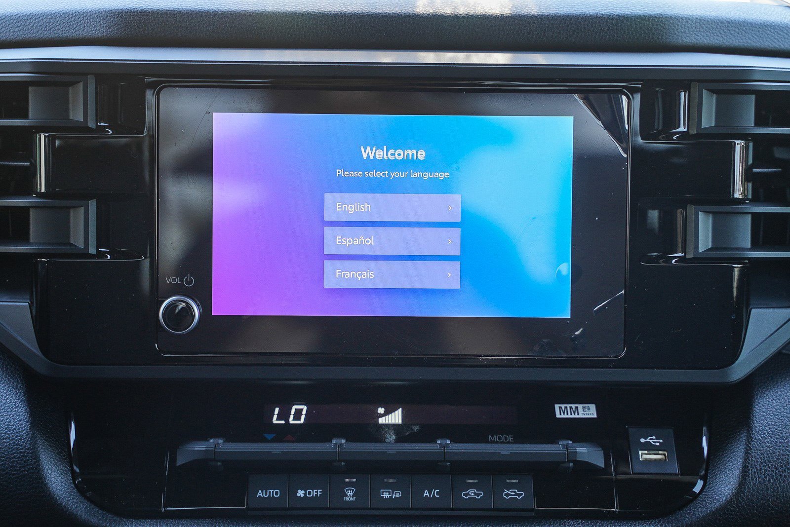 2025 Toyota Tundra SR5 - Photo 15