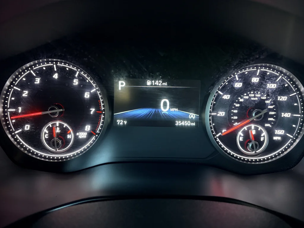 Used 2023 Twilight Black Hyundai SE image 14