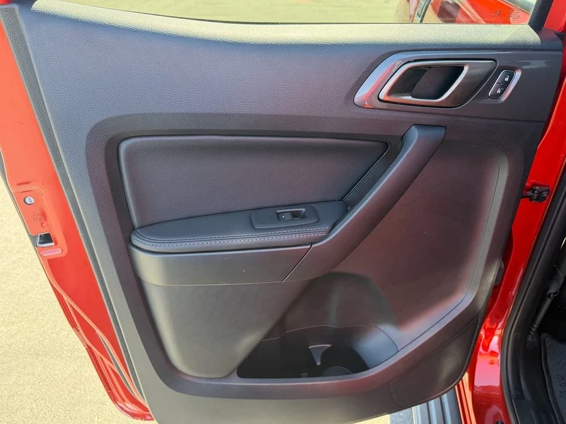 Used 2023 Orange Ford XL image 18