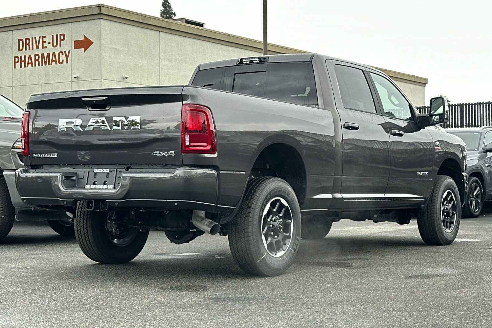 New 2026 Granite Crystal Metallic Clear-Coat Exterior Paint RAM LARAMIE image 4