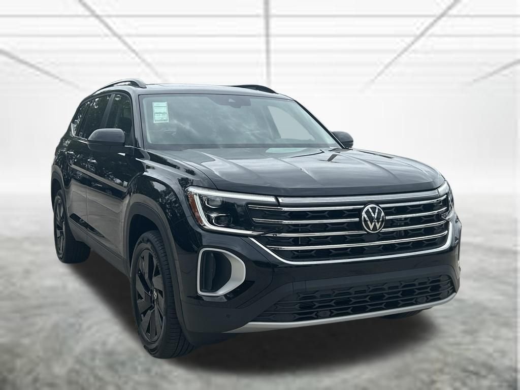 New 2026 Black Volkswagen SE w/Technology image 6