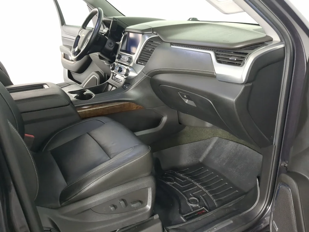 Used 2018 Tungsten Metallic Chevrolet LT image 20
