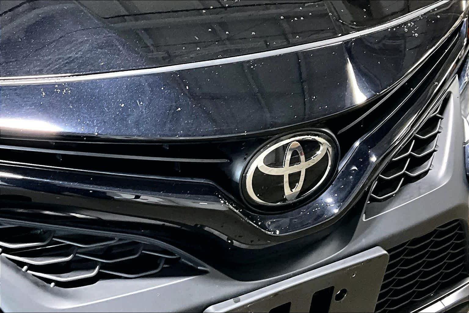 Used 2024 Midnight Black Metallic Toyota SE image 30