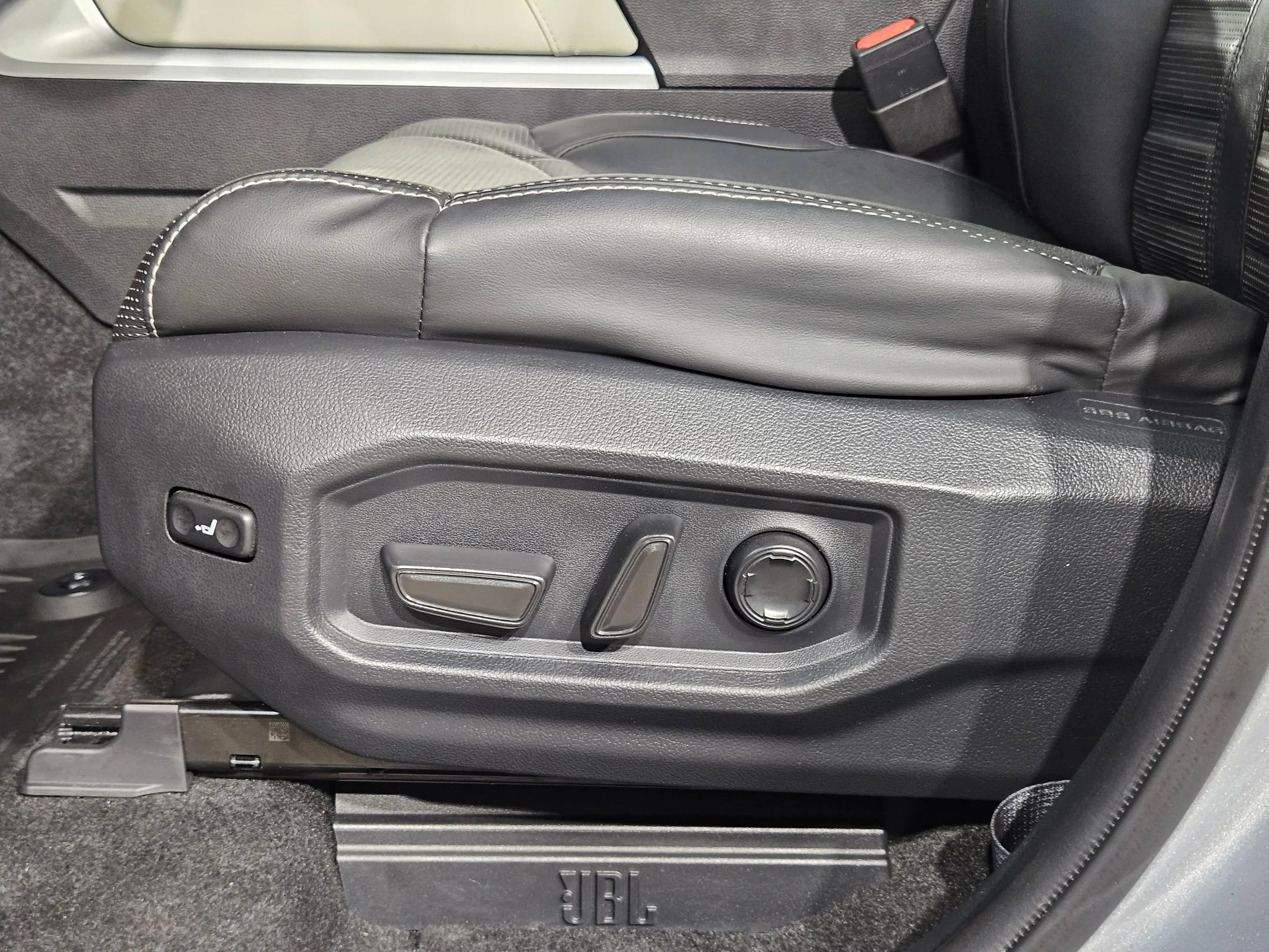 2024 Toyota Tundra Capstone - Photo 23