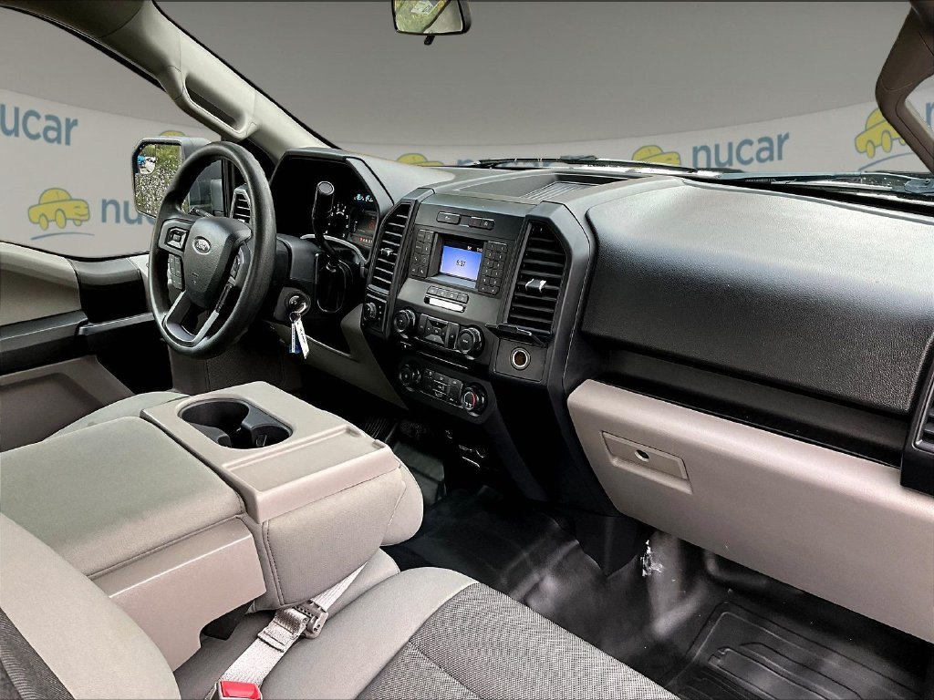 Used 2018 Oxford White Ford XL image 14