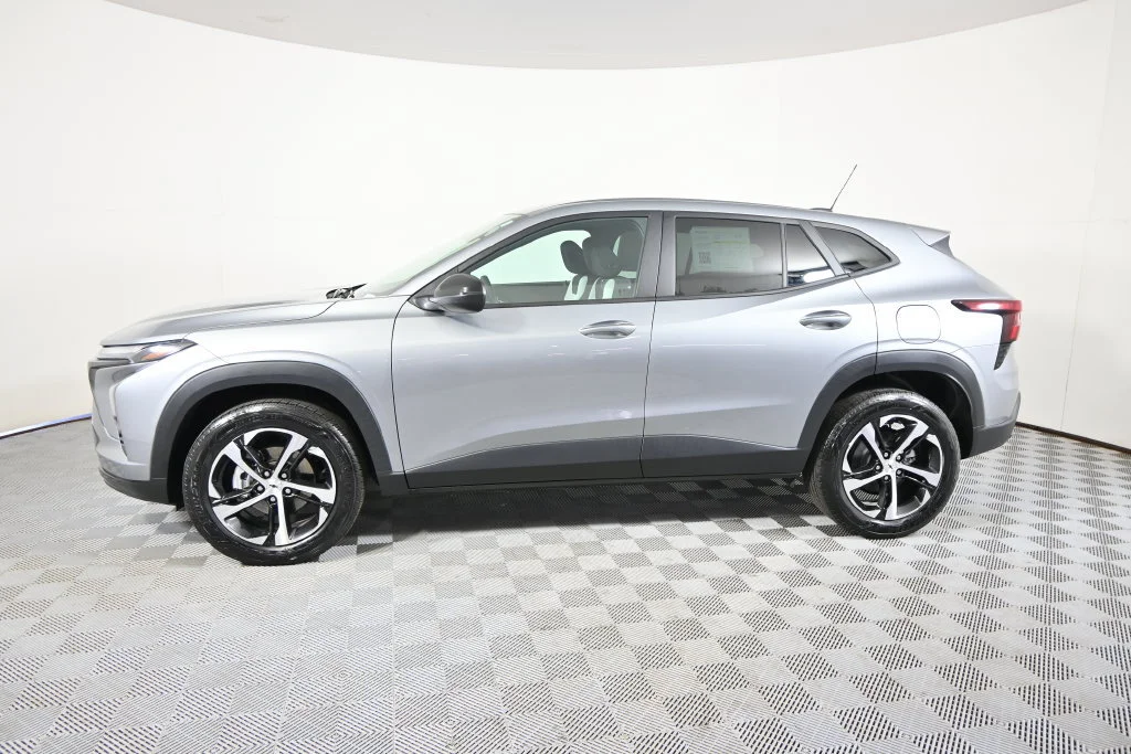 Used 2024 Chevrolet Trax RS with VIN KL77LGE28RC034740 for sale in Forest Lake, Minnesota