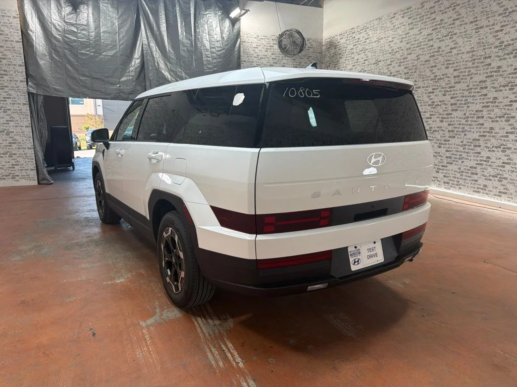 New 2027 Serenity White Hyundai SE image 5