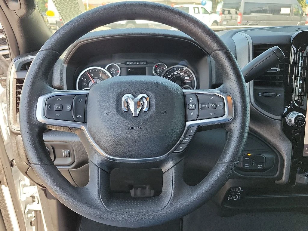 2025 RAM 2500 Tradesman - Photo 20