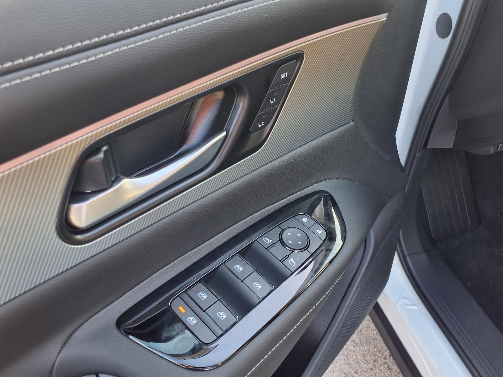 2027 Nissan Murano Dark Armor White at Robbins Nissan