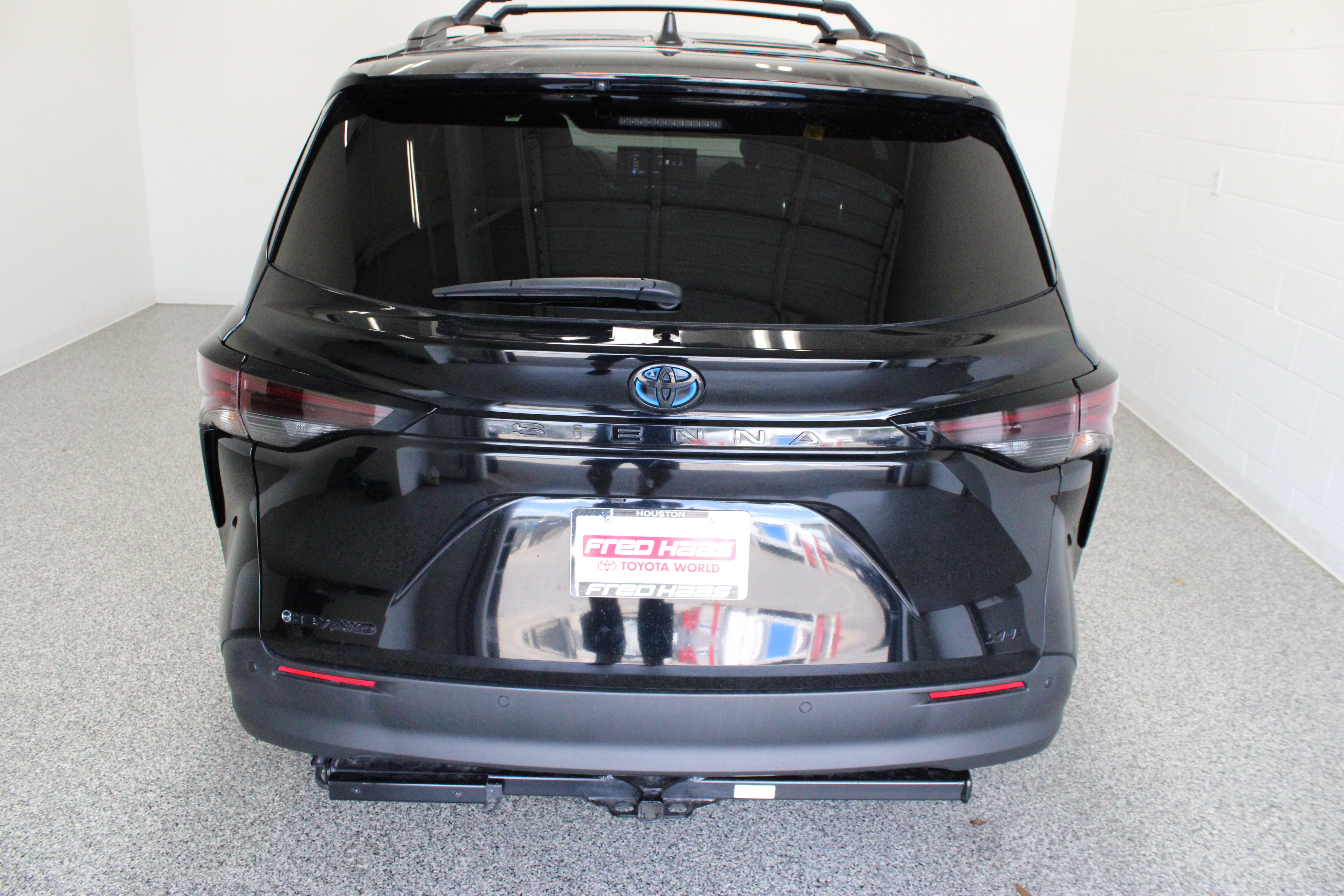 Certified Used 2025 Midnight Black Metallic Toyota Woodland Edition 2.5L/Electric image 8