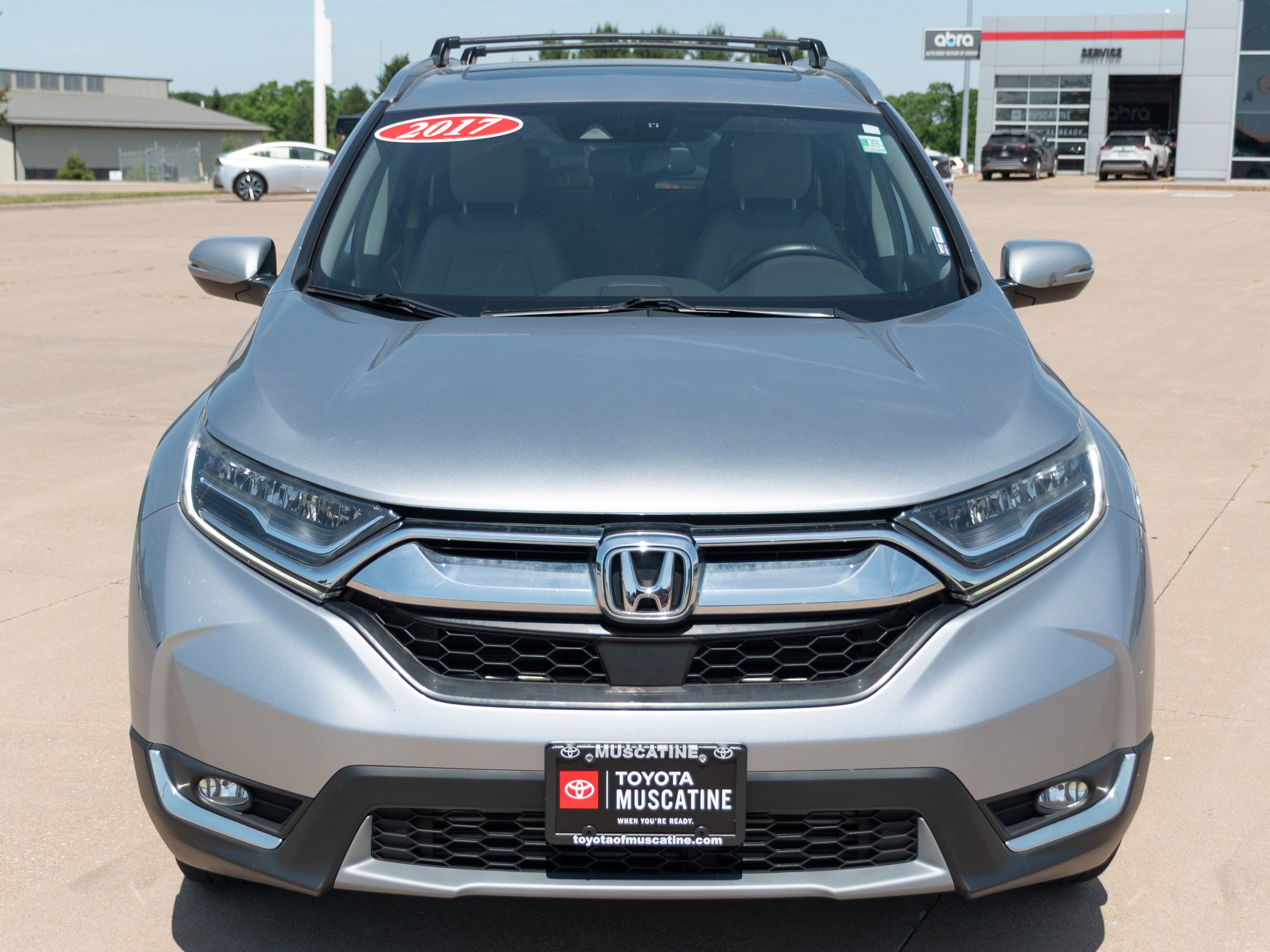 Used 2017 Silver Honda Touring image 4