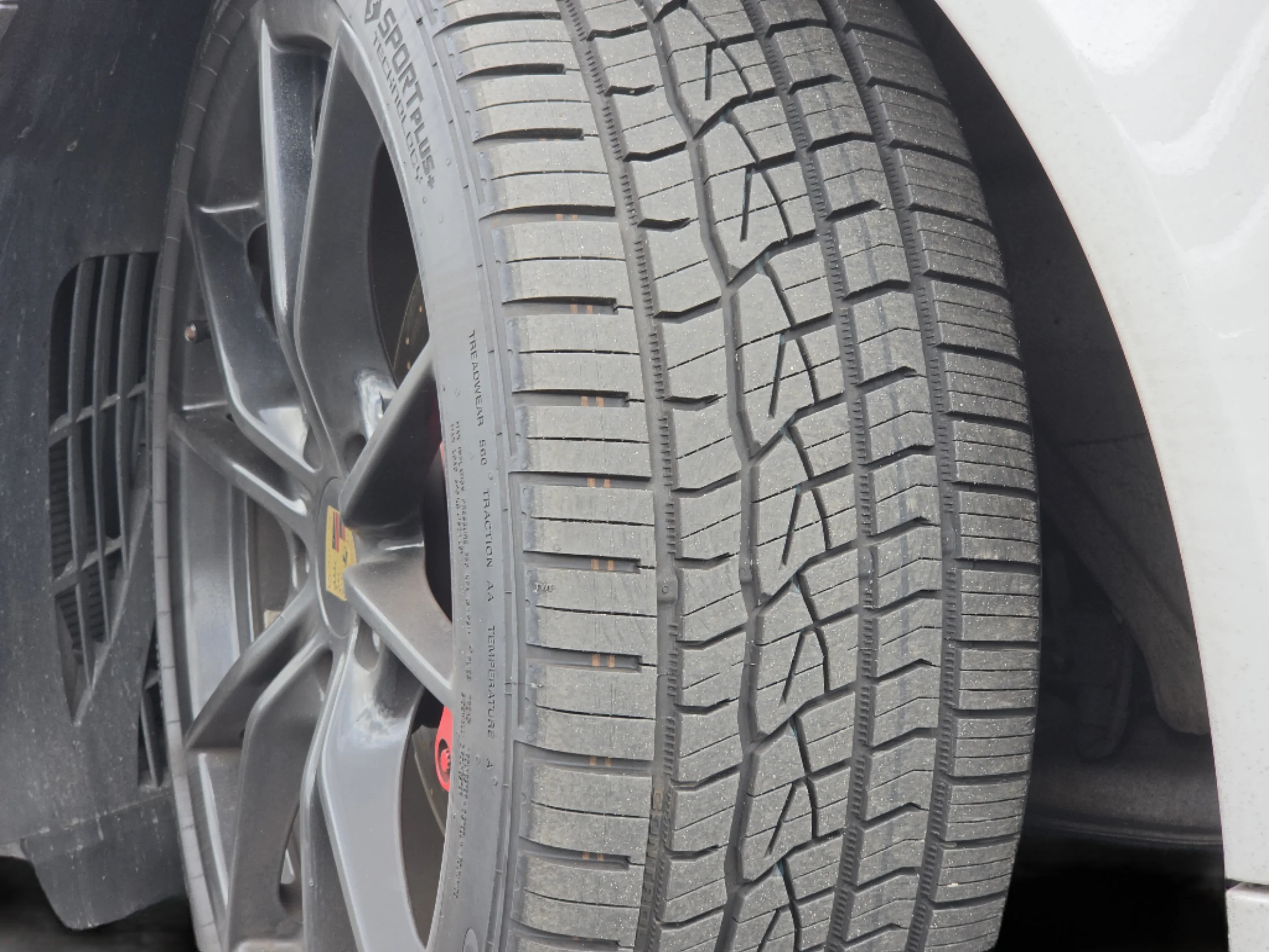 Used 2018 Chalk Porsche 4S image 35