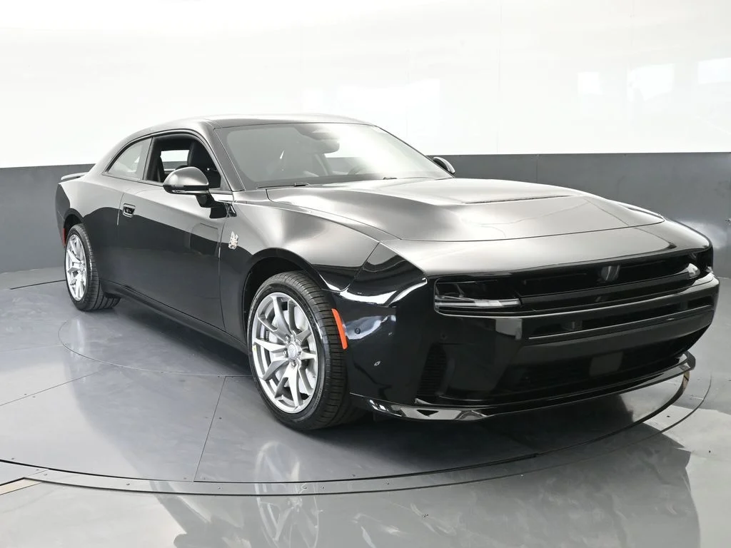 New 2026 Diamond Black Crystal Pearlcoat Dodge Scat Pack image 9