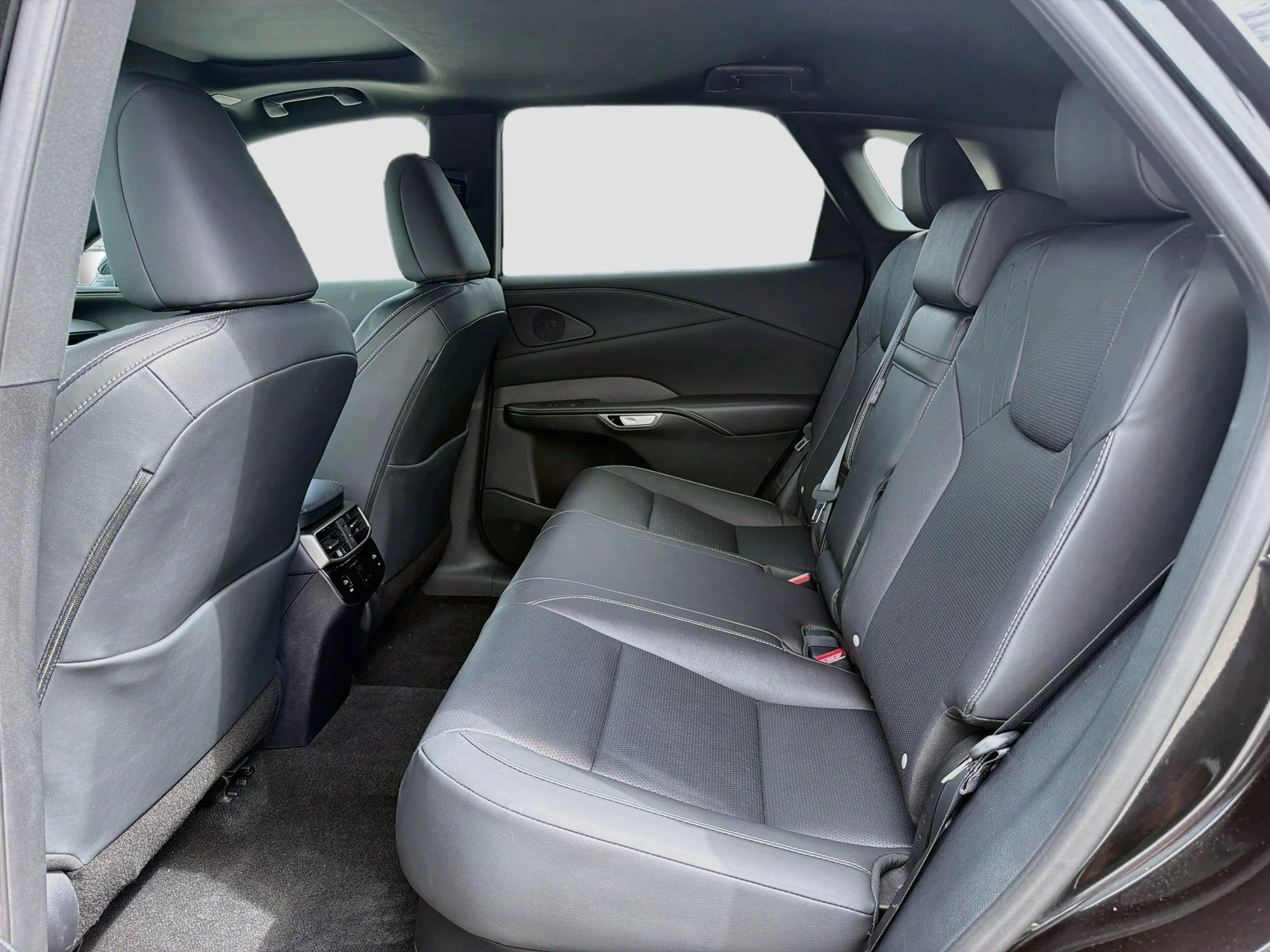 Used 2024 Caviar Lexus RX 350 image 22