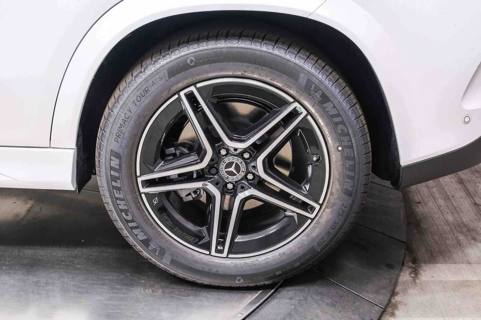 New 2026 Polar White Mercedes-Benz GLE 350 image 9