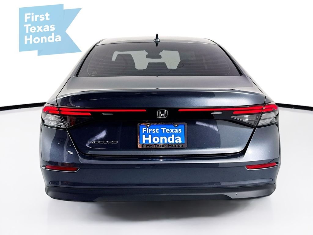 New 2026 Meteorite Gray Metallic Honda LX image 7