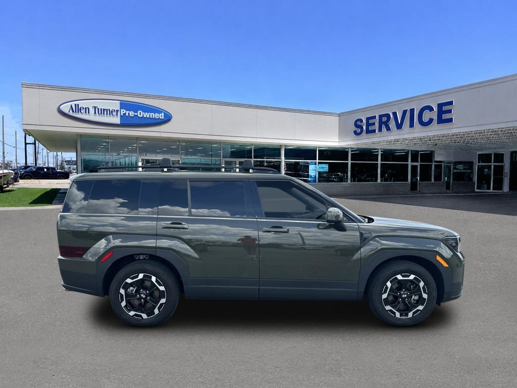 Used 2025 Rockwood Green Hyundai SEL image 9