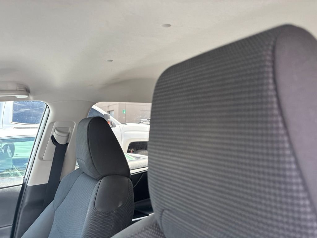 Used 2021 White Toyota LE image 20