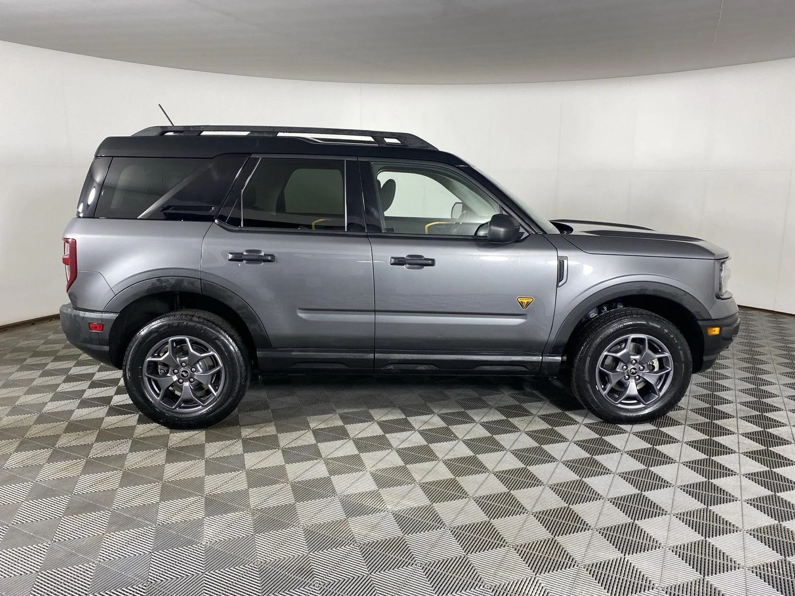 Used 2023 Carbonized Gray Ford Badlands image 18