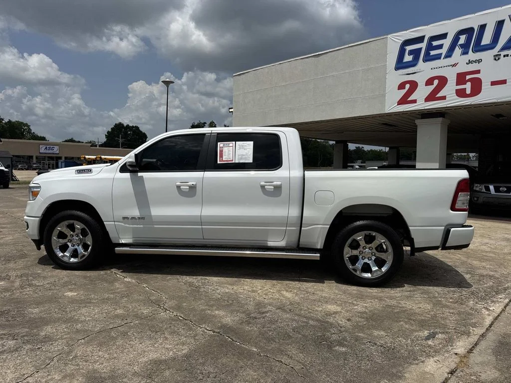 Used 2022 White Ram Big Horn/Lone Star image 18
