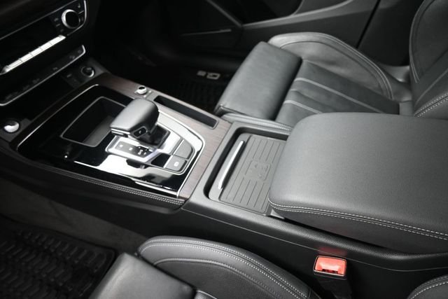 Used 2021 Green Audi 45 Premium Plus image 9