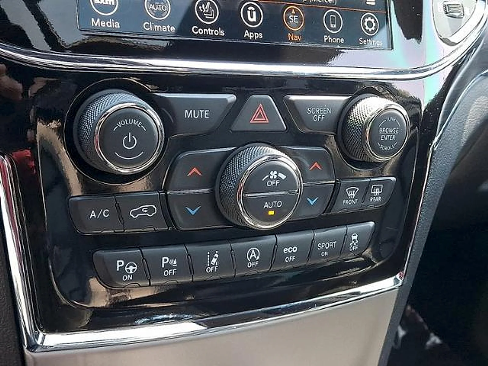 2021 Jeep Grand Cherokee 80th Edition - Photo 14
