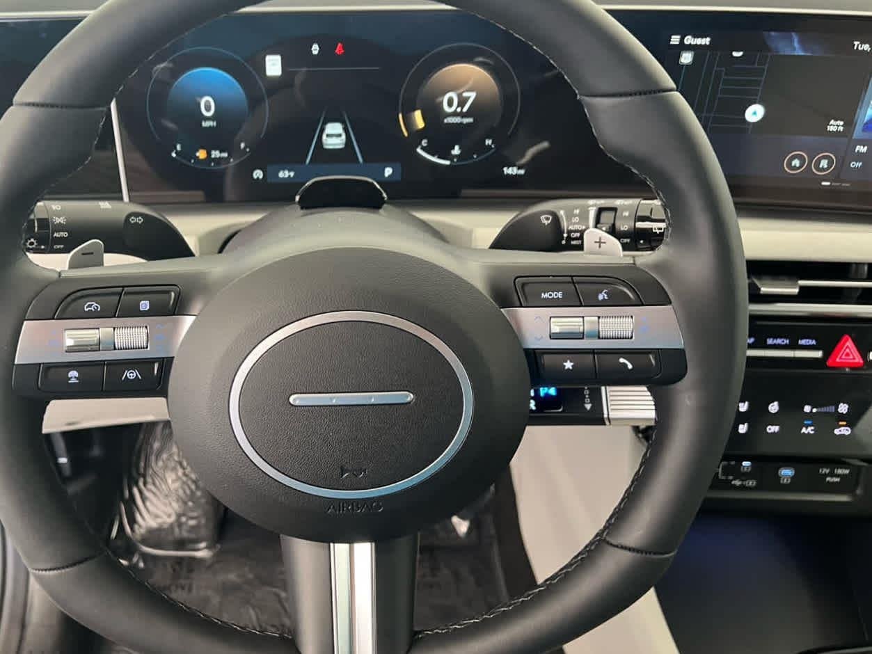 2025 Hyundai Tucson Limited - Photo 16