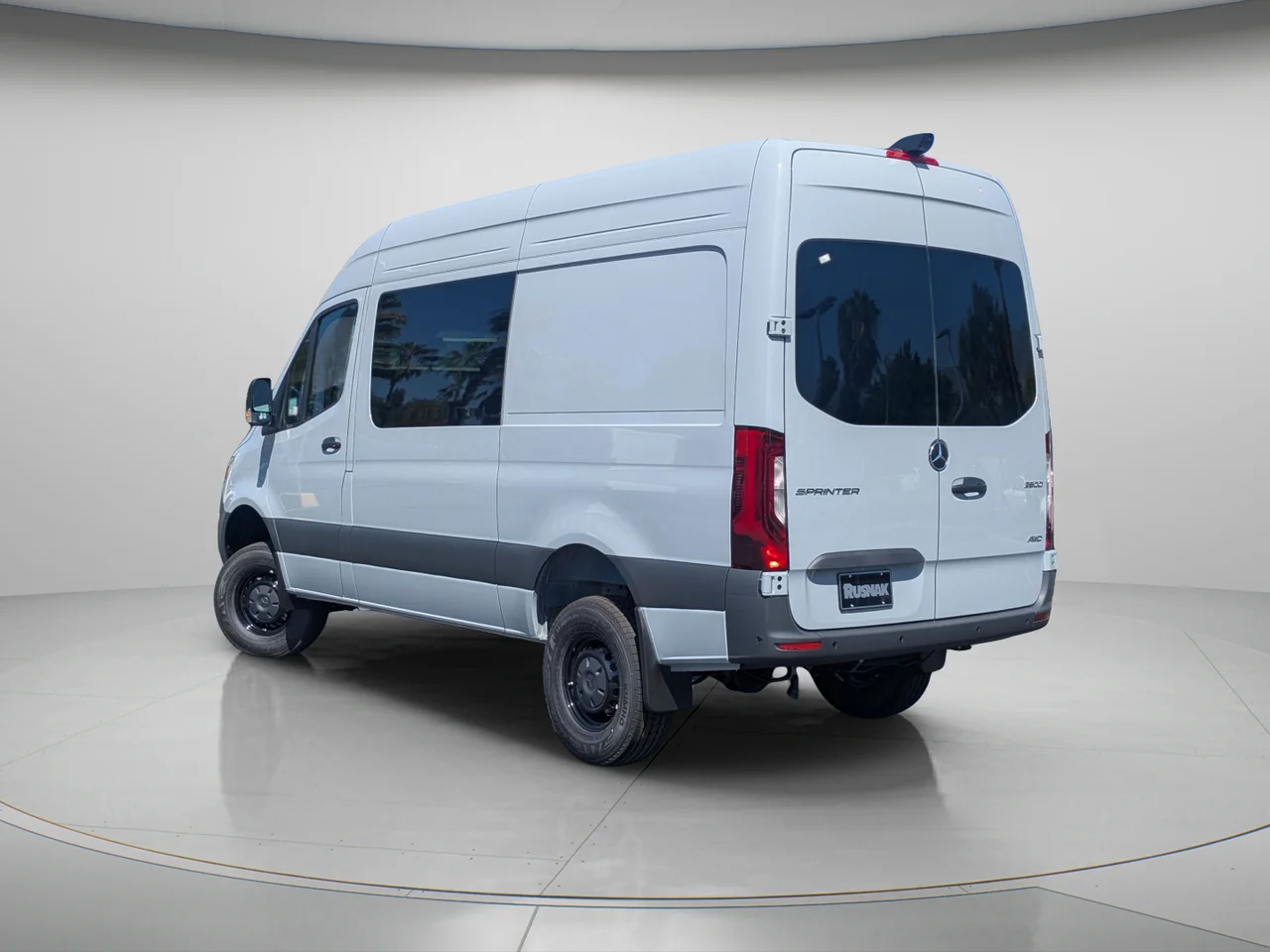 New 2026  Mercedes-Benz Crew 144 WB 4MATIC® image 2