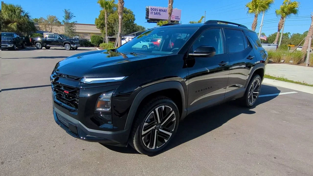 New 2026 Mosaic Black Metallic Chevrolet RS image 37