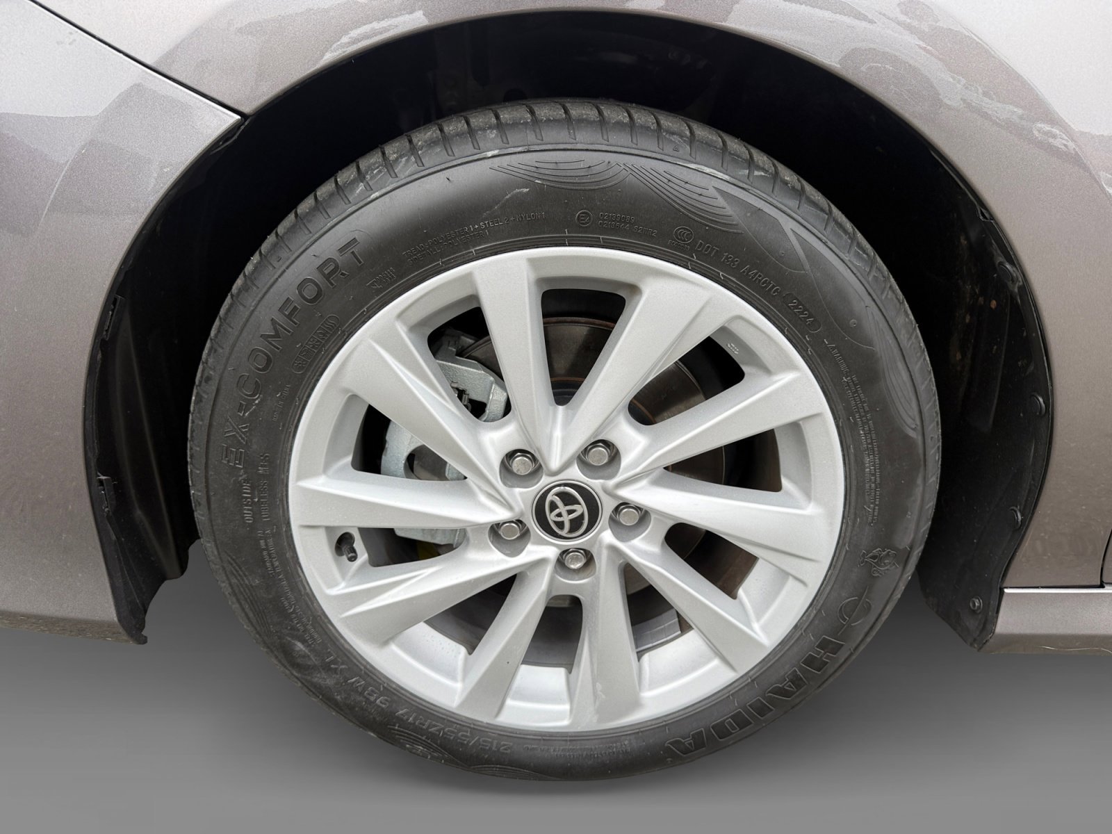 Used 2024 Predawn Gray Mica Toyota LE image 9