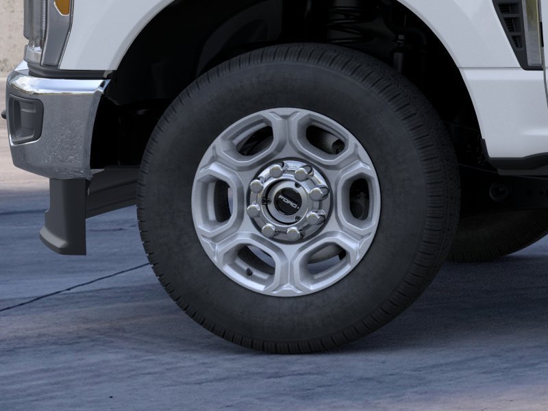 New 2026 White Ford XLT image 19