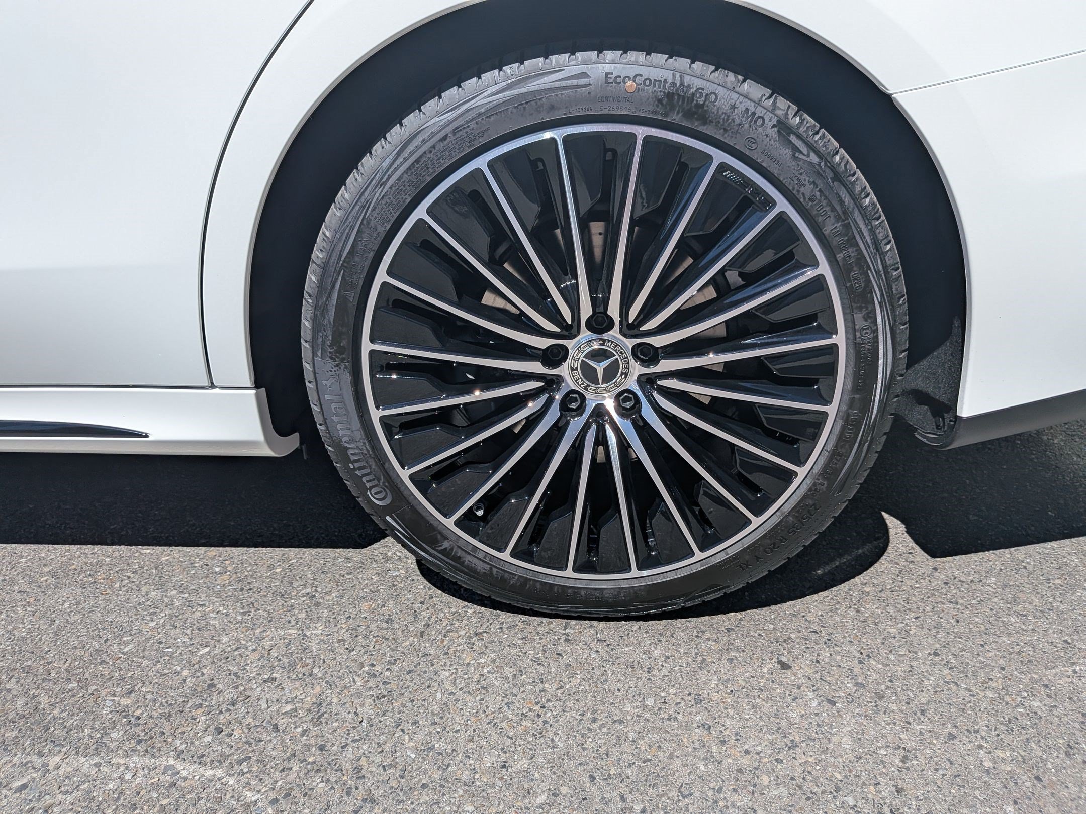 New 2026 Polar White Mercedes-Benz E 350 image 31