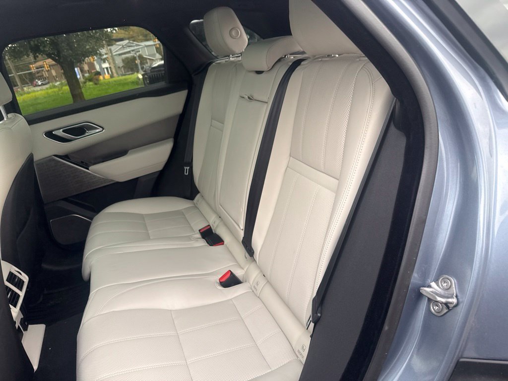 Used 2020 Blue Land Rover S image 16