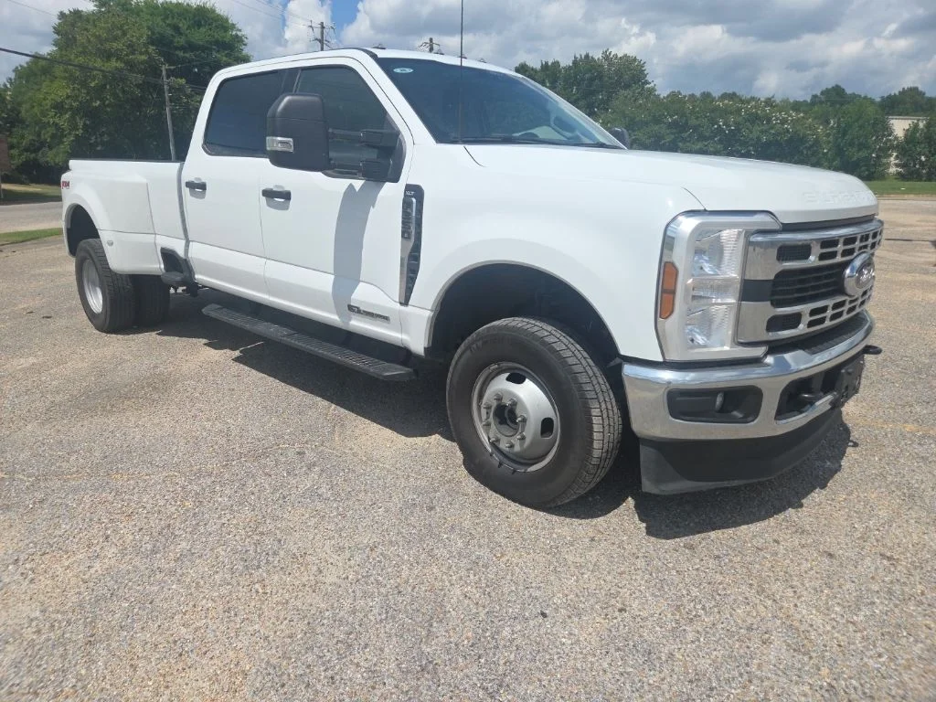 Certified Used 2026 White Ford XLT image 13