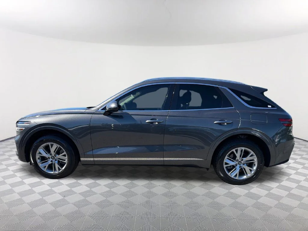 Used 2022 Gray Genesis 2.5T image 8
