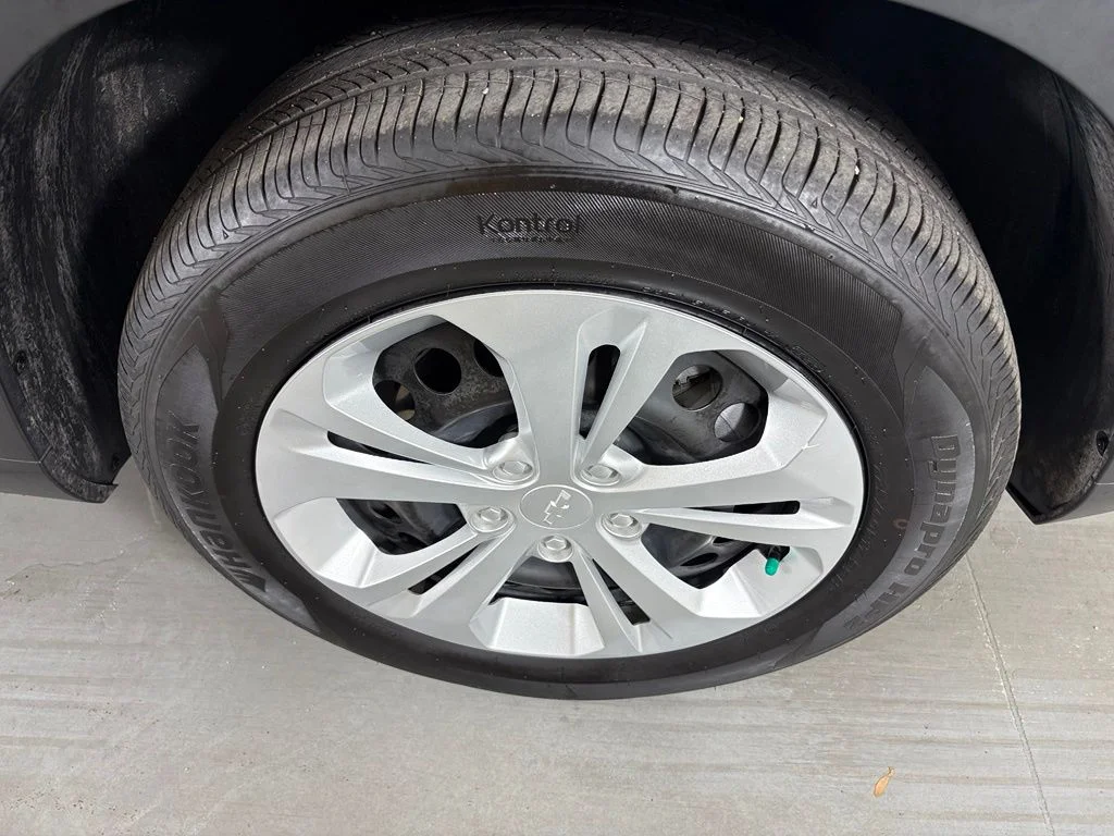 Used 2025 Gray Chevrolet LS image 12