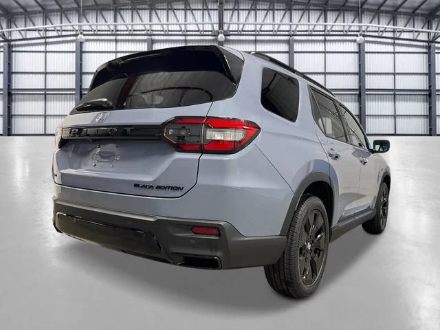 New 2026 Sonic Gray Pearl Honda Black Edition image 5