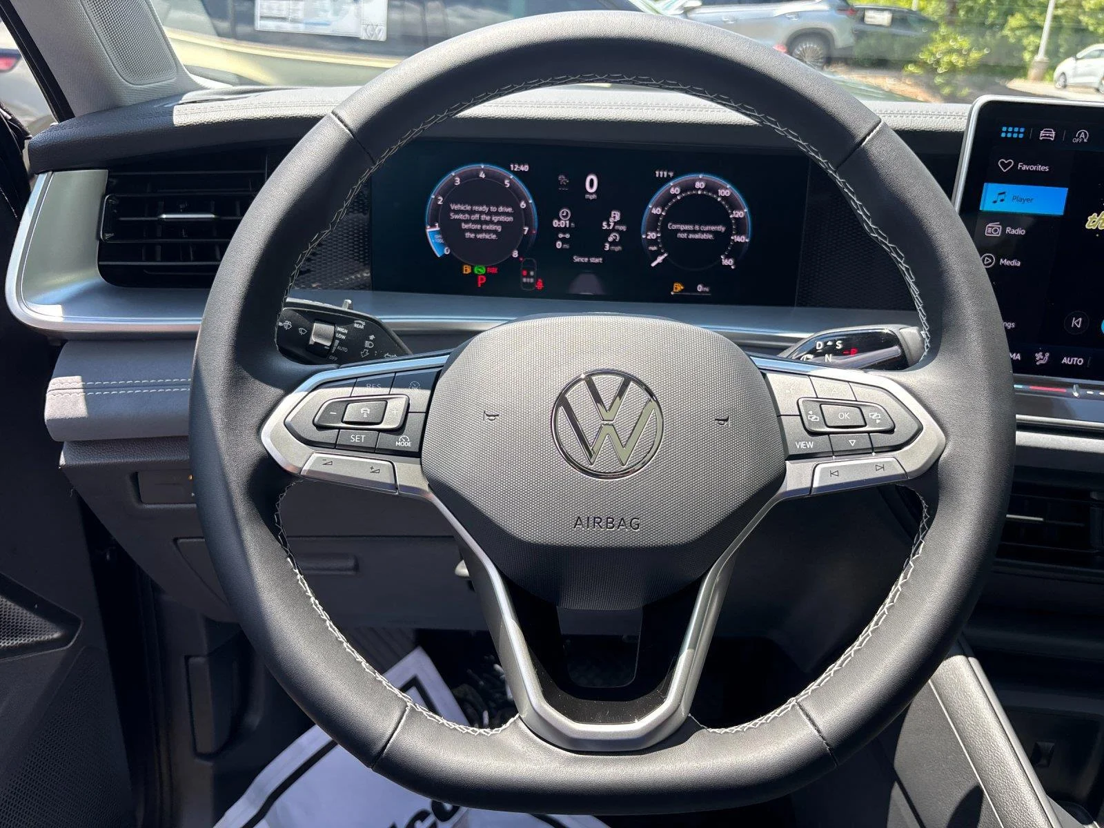 New 2026 platinum gray metallic Volkswagen SE image 18