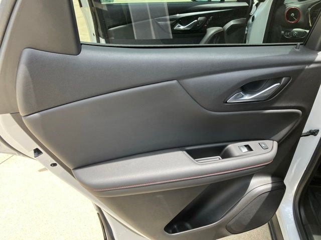 Certified Used 2024 Iridescent Pearl Tricoat Chevrolet RS image 26