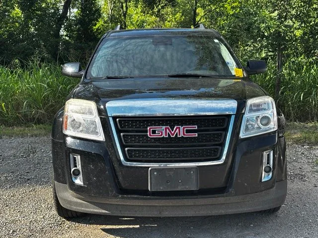 Used 2013 Black GMC SLE-2 image 2