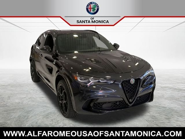 2024 Alfa Romeo Stelvio Quadrifoglio