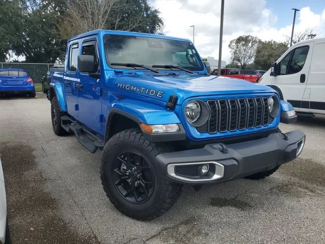 2025 Jeep Gladiator High Tide